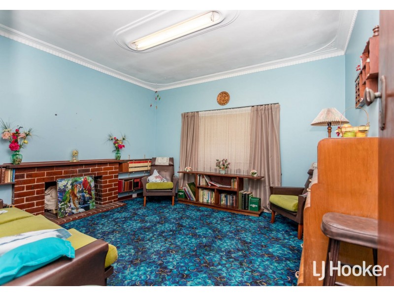 22 Selby Street, Thornlie WA 6108