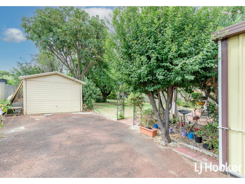 22 Selby Street, Thornlie WA 6108