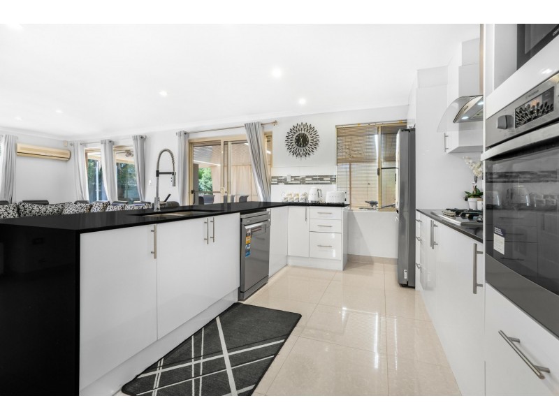 48 Hillegine Court, Gosnells WA 6110