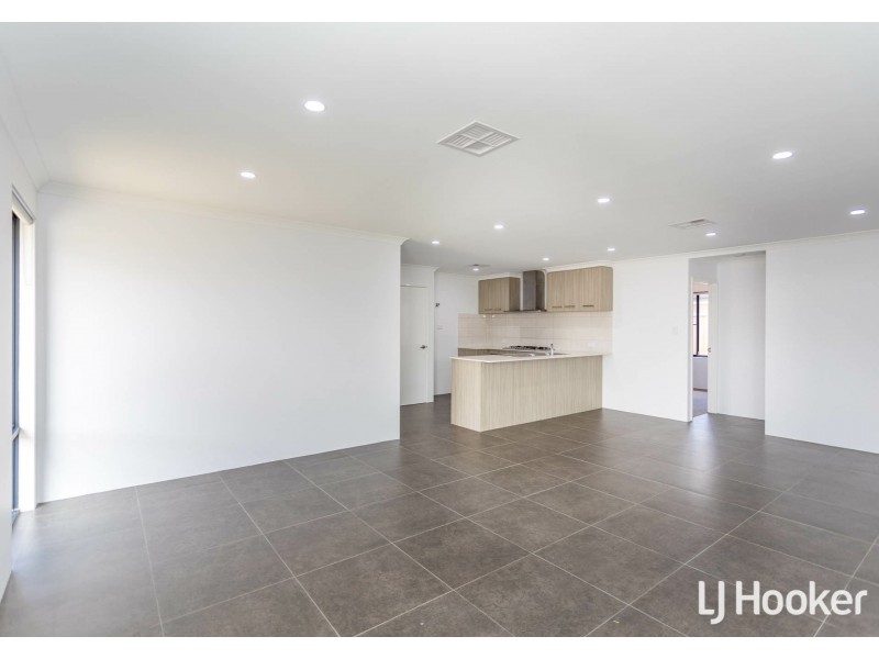 41 Keehner Entrance, Martin WA 6110