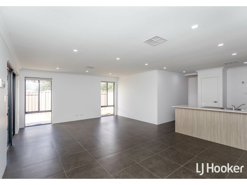 41 Keehner Entrance, Martin WA 6110