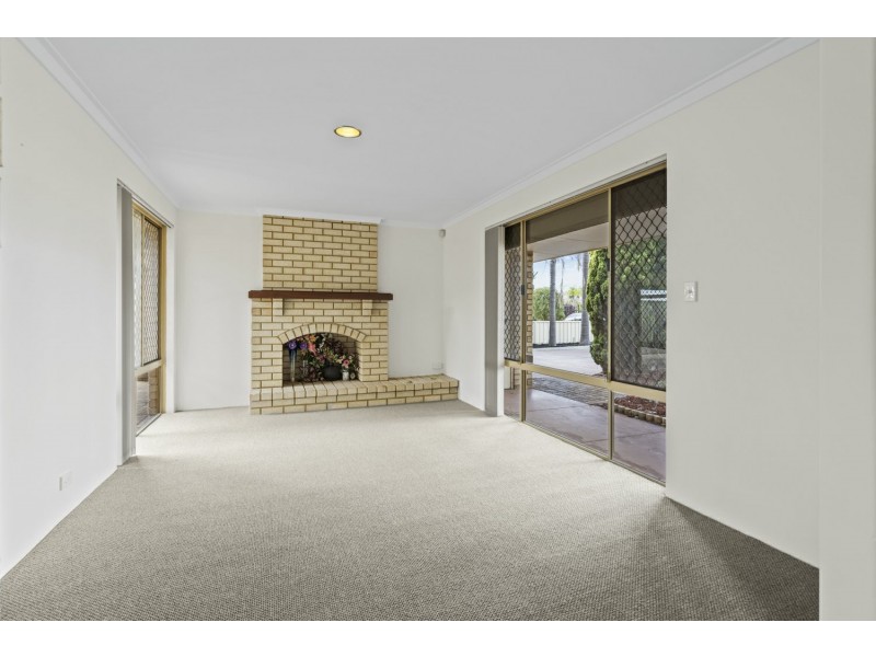 23 Explorer Drive, Thornlie WA 6108