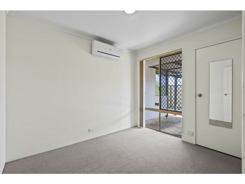 23 Explorer Drive, Thornlie WA 6108