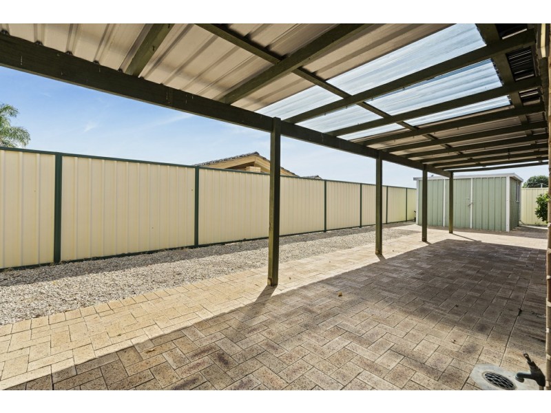 23 Explorer Drive, Thornlie WA 6108