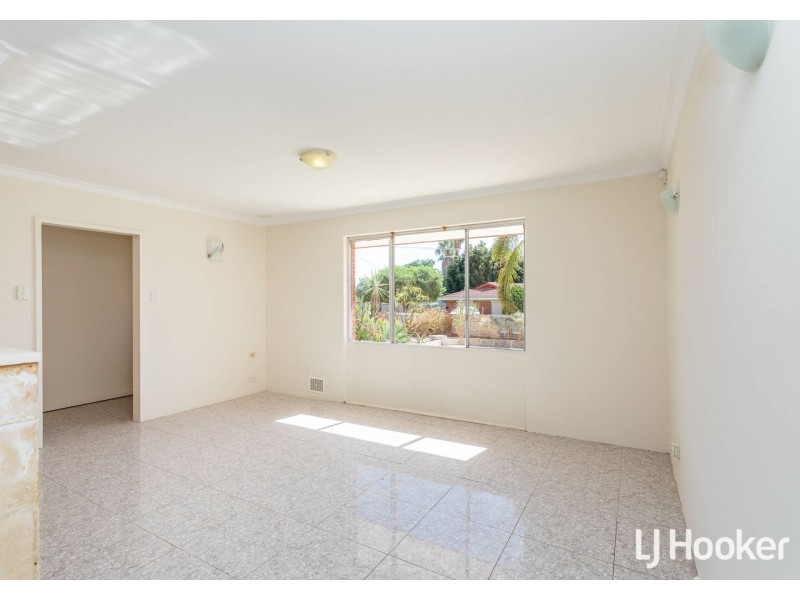 59 McNamara Drive, Thornlie WA 6108