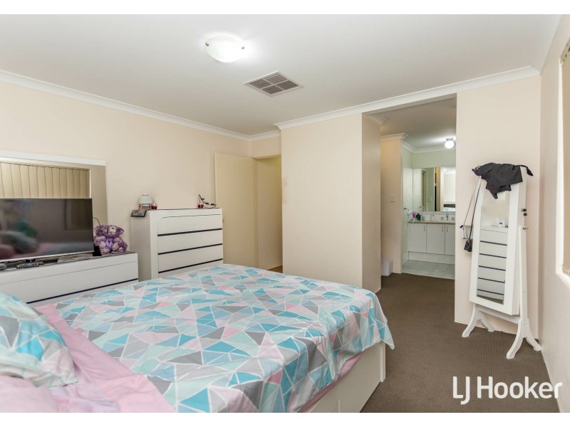 118 Runnymede Gate, Wellard WA 6170