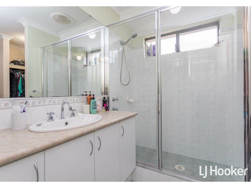 118 Runnymede Gate, Wellard WA 6170