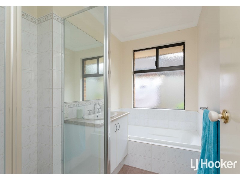 118 Runnymede Gate, Wellard WA 6170