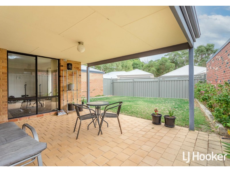 118 Runnymede Gate, Wellard WA 6170