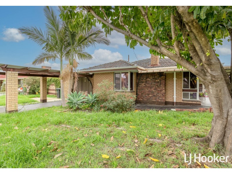 6 Angela Way, Maddington WA 6109