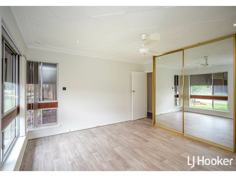 6 Angela Way, Maddington WA 6109