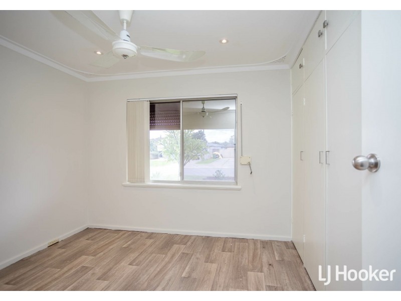 6 Angela Way, Maddington WA 6109