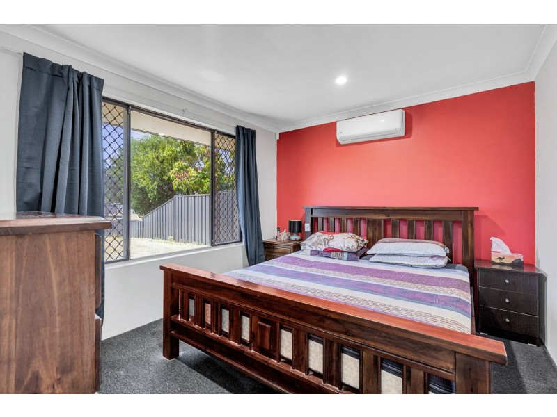 14 Federal Close, Gosnells WA 6110