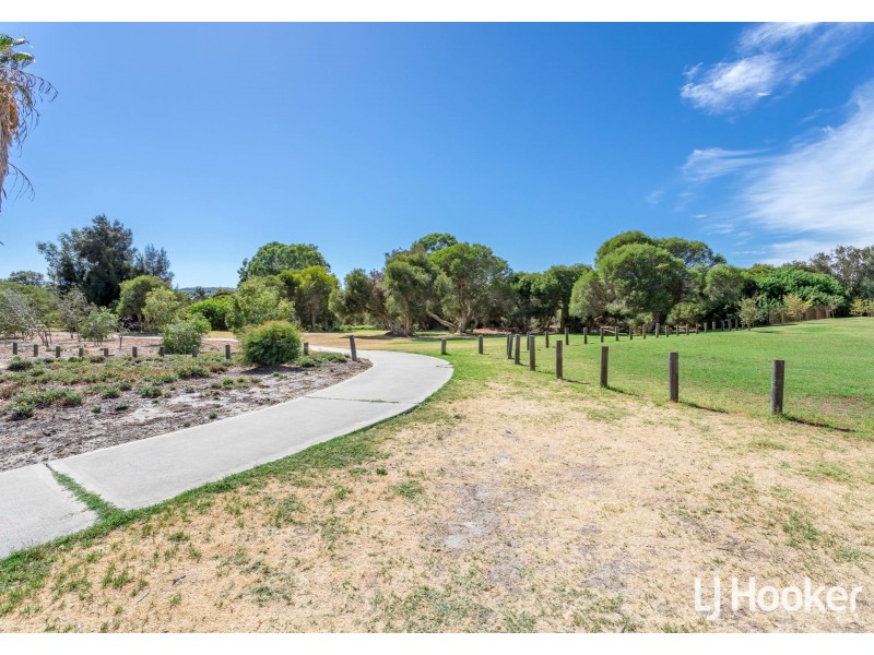 14/22 Swingler Way, Gosnells WA 6110