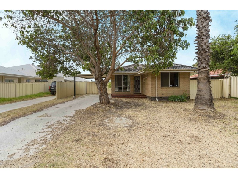 102C Attfield Street, Maddington WA 6109
