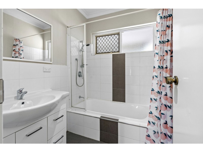 102A Walter Street, Gosnells WA 6110