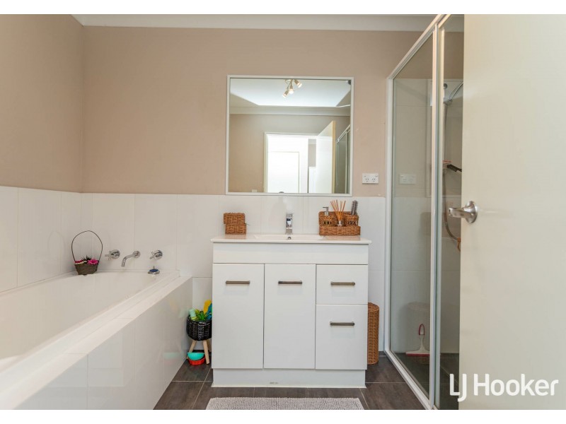 102B Walter Street, Gosnells WA 6110