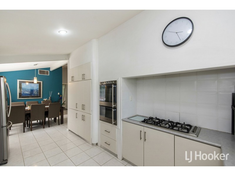 70 Regency Drive, Thornlie WA 6108