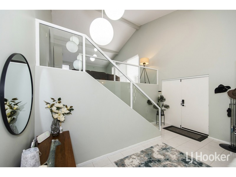 70 Regency Drive, Thornlie WA 6108