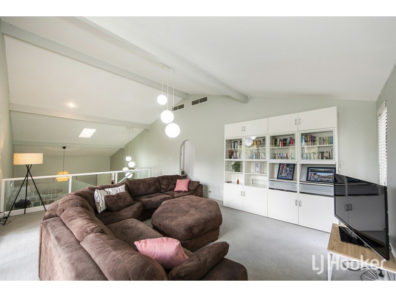 70 Regency Drive, Thornlie WA 6108