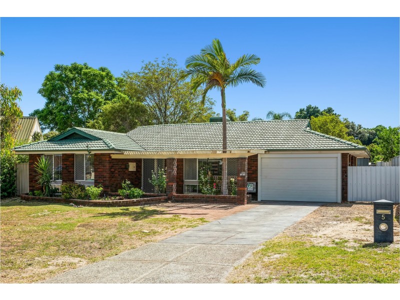 5 Wyton Place, Gosnells WA 6110