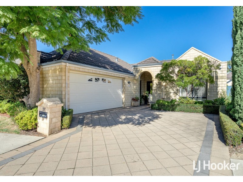 27 Chatsworth Gate, Canning Vale WA 6155