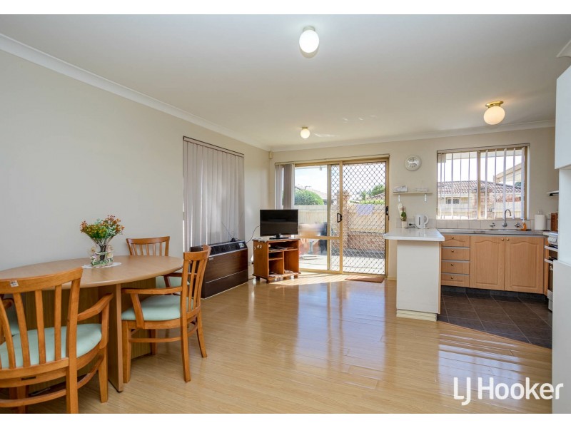 8/6 Auric Place, Maddington WA 6109