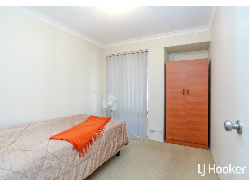 8/6 Auric Place, Maddington WA 6109