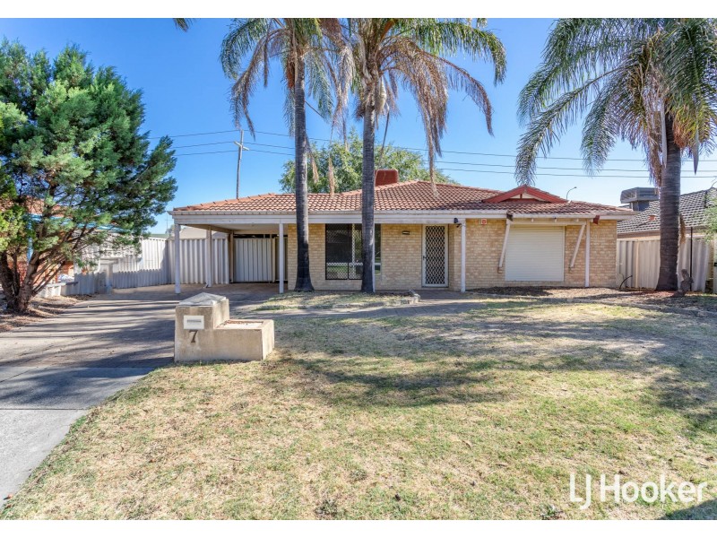 7 Hotchkiss Close, Thornlie WA 6108