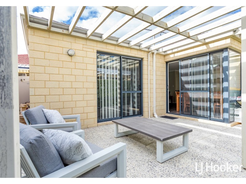 20C Barrett Street, Southern River WA 6110