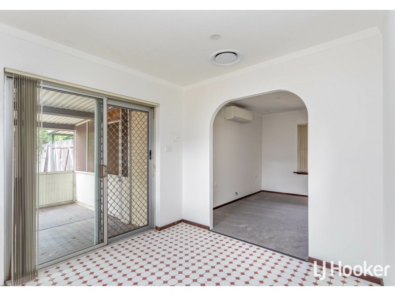 1 Cowan Street, Maddington WA 6109