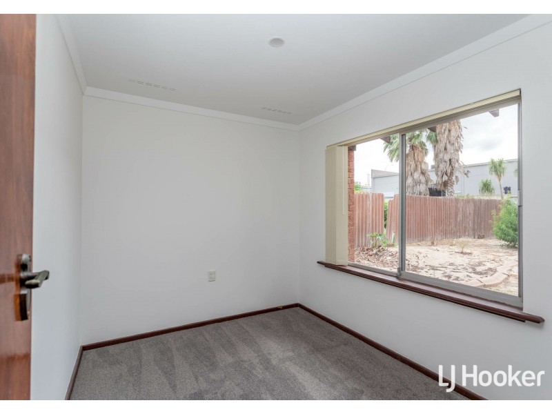 1 Cowan Street, Maddington WA 6109