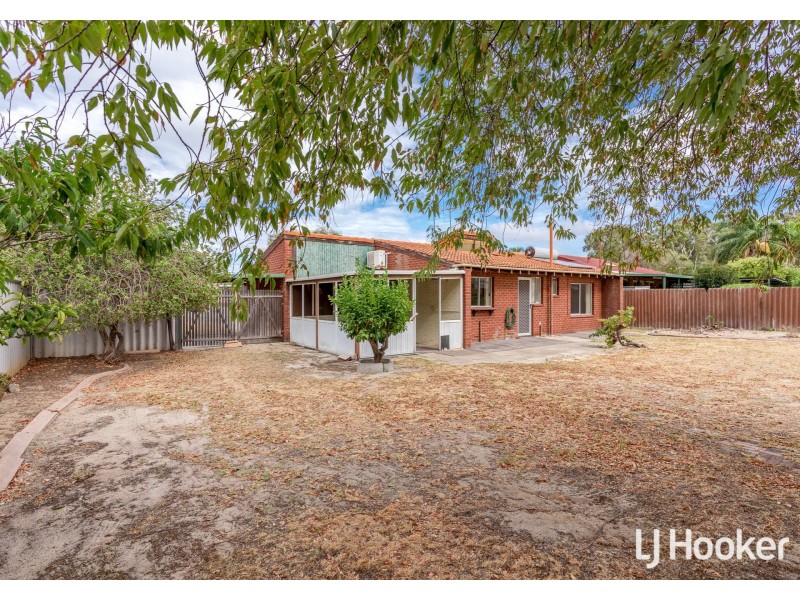 1 Cowan Street, Maddington WA 6109