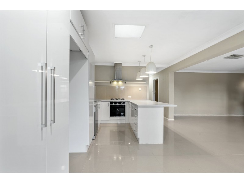 18 Lyminge Street, Gosnells WA 6110