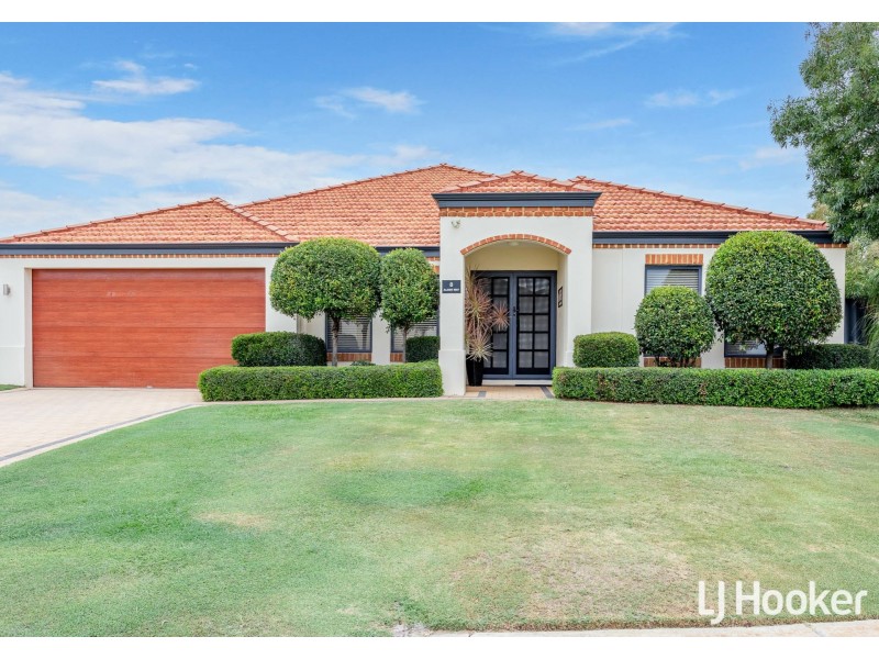 8 Alder Way, Thornlie WA 6108