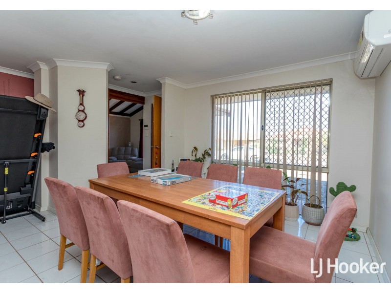 12 Blakemore Retreat, Huntingdale WA 6110