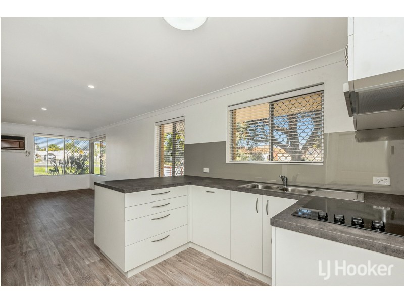 14A Banksia Circle, Thornlie WA 6108