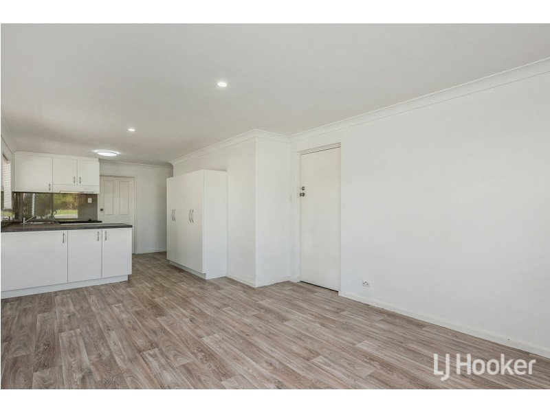 14A Banksia Circle, Thornlie WA 6108