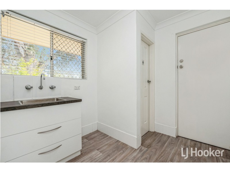 14A Banksia Circle, Thornlie WA 6108