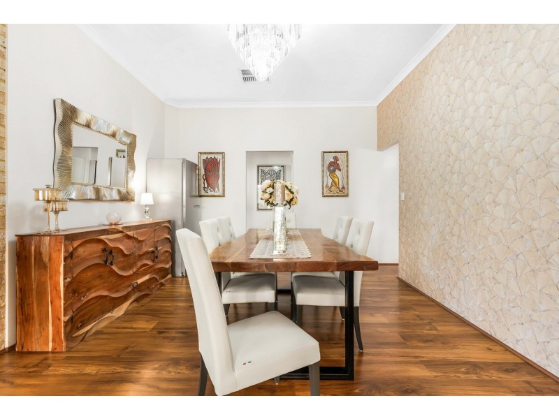 38 Sugarwood Drive, Thornlie WA 6108