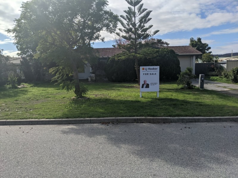 15 Lindy Way, Camillo WA 6111