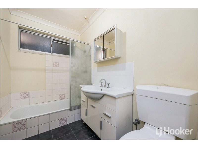 9A Conifer Street, Maddington WA 6109