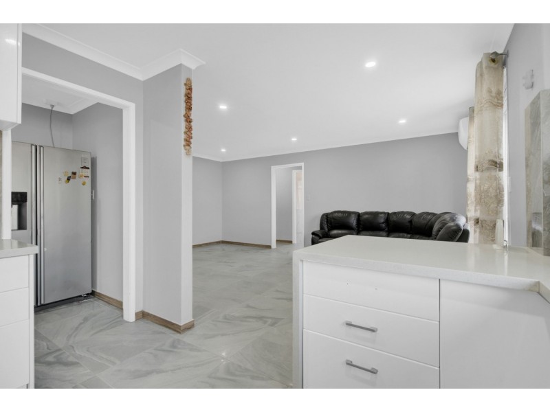 1 Sandridge Street, Gosnells WA 6110