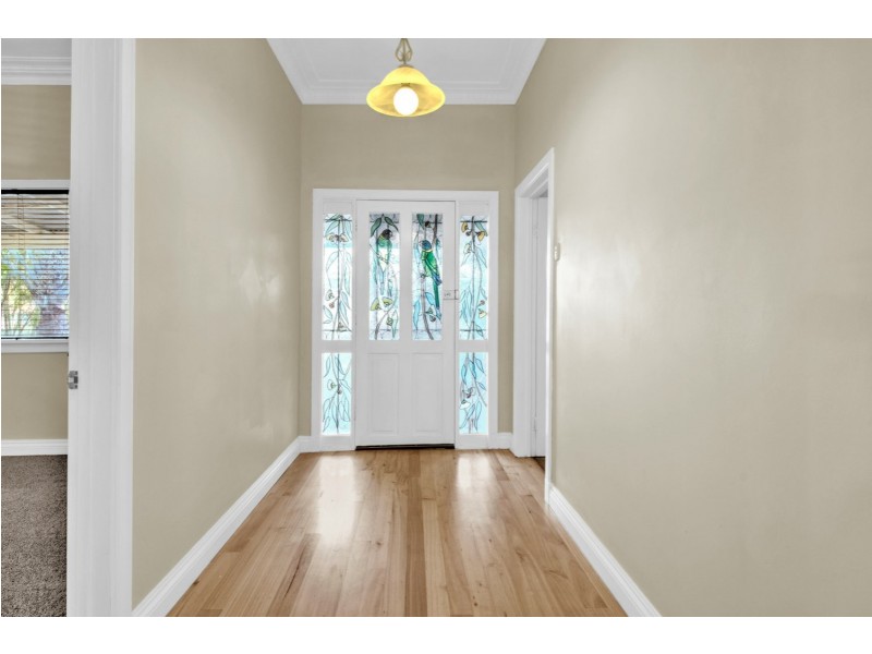 82 Crandon Street, Gosnells WA 6110