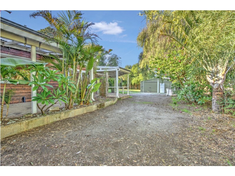 82 Crandon Street, Gosnells WA 6110