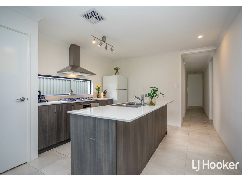 5 Evandale Way, Harrisdale WA 6112