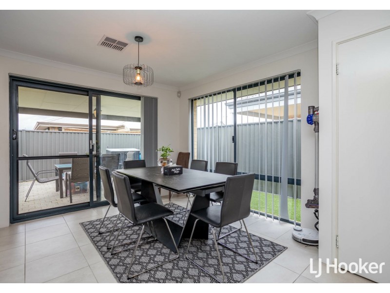 5 Evandale Way, Harrisdale WA 6112