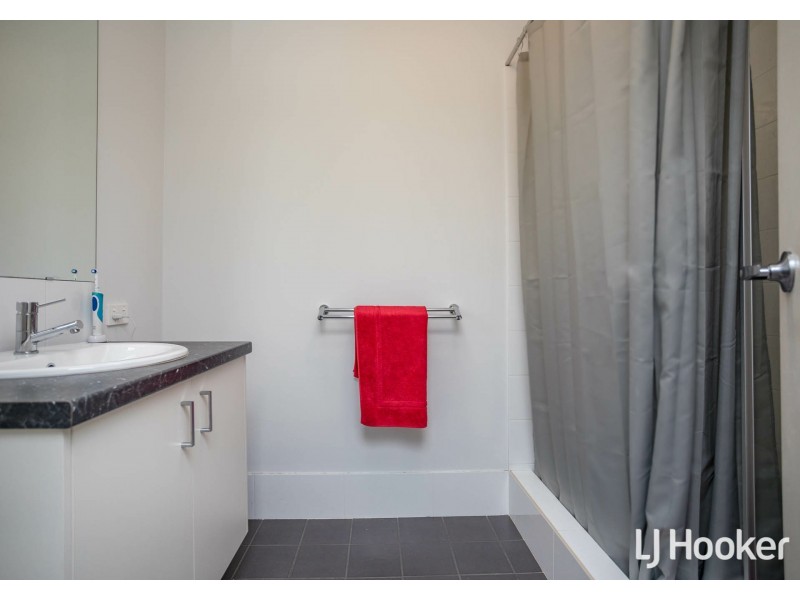 5 Evandale Way, Harrisdale WA 6112