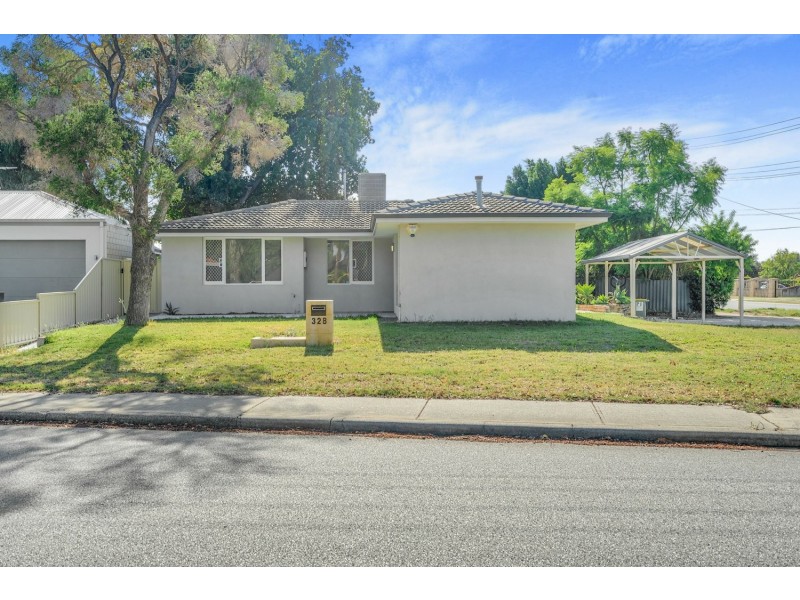 32B Glyndebourne Avenue, Thornlie WA 6108