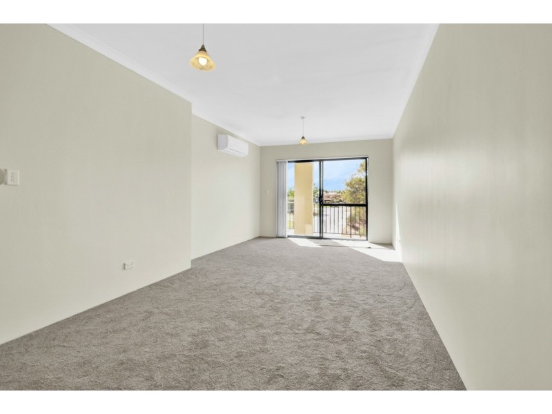 10/17 Southdown Place, Thornlie WA 6108